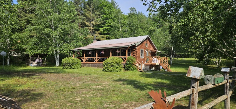 3511 State Route 8, Johnsburg