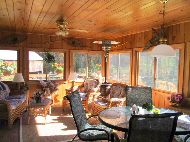 Adirondack Rental RT1021